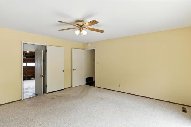 1675 Escalante Way, Burlingame CA: https://media.crmls.org/mediaz/b98f80de-36a5-4399-a768-335e8f0132ec.jpg