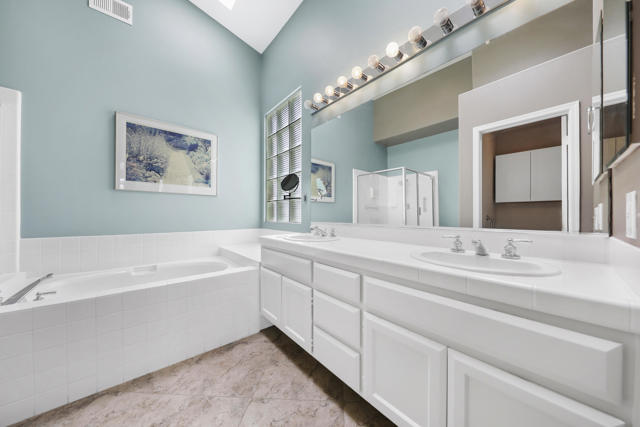 29879 E Trancas Drive, Cathedral City CA: https://media.crmls.org/mediaz/b98fc6b9-87f9-493b-b130-314e39ef11c9.jpg