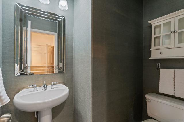 1008 Brightwood Drive., San Marcos CA: https://media.crmls.org/mediaz/b99141c9-052b-4b0e-95b1-5d1d1c3f08be.jpg