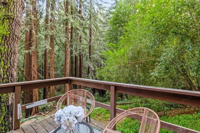 139 Redland Road, Woodside CA: https://media.crmls.org/mediaz/b991823a-e6dd-4b8c-9de1-53bc5d9f075a.jpg