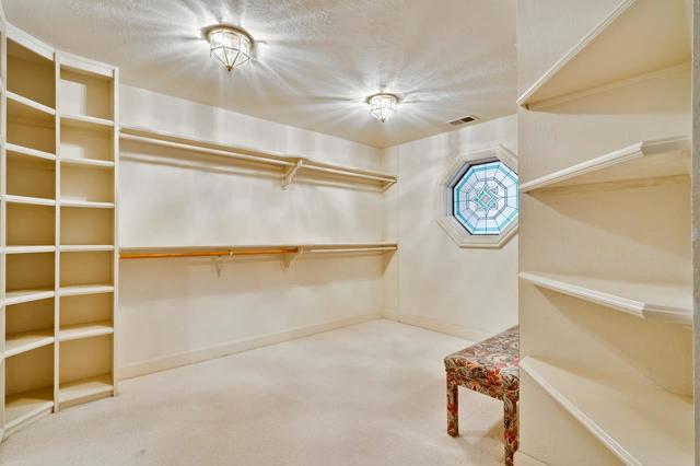 21697 Rainbow Drive, Cupertino CA: https://media.crmls.org/mediaz/b99272f4-1af5-4693-b6b3-39dd37415652.jpg