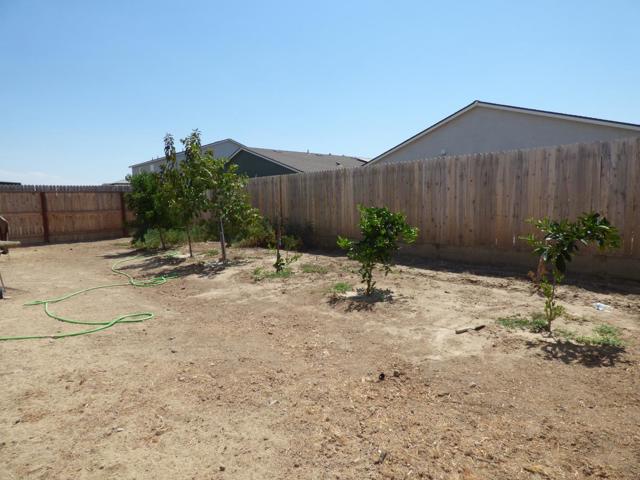 510 Perkins Road, Madera CA: https://media.crmls.org/mediaz/b993fd66-5d2a-49de-ad4c-0c38b8c52fdf.jpg