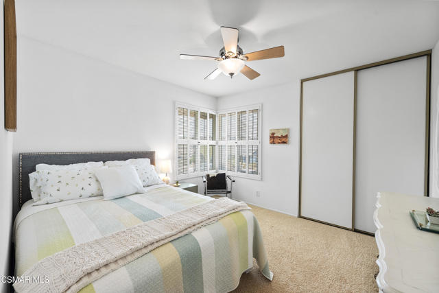 11556 Coralberry Court, Moorpark CA: https://media.crmls.org/mediaz/b99525d3-0b93-48ed-8dbb-fee3c8b7c368.jpg