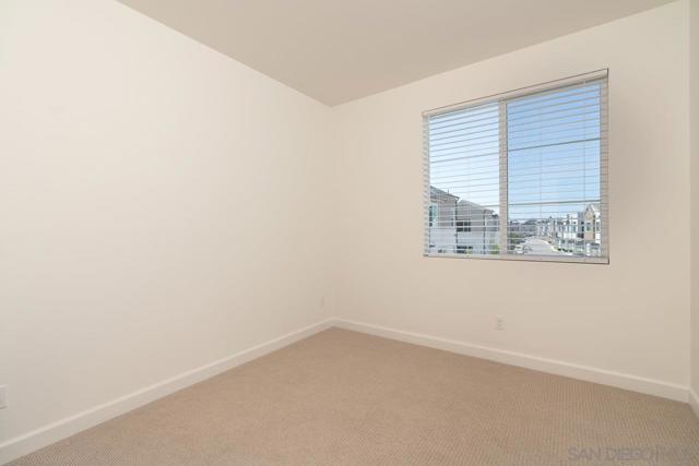 Image 10 of 27 For 841 Hana Ave  3