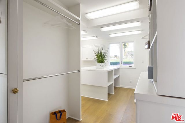 905 Berkeley Street, Santa Monica CA: https://media.crmls.org/mediaz/b9974f84-af0a-4337-a3aa-5c9f540b0ad6.jpg