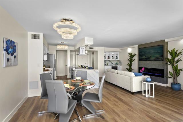 1820 Avenida del Mundo, Coronado CA: https://media.crmls.org/mediaz/b997a7f7-54bf-4cb4-86ac-f9215a2a7f83.jpg