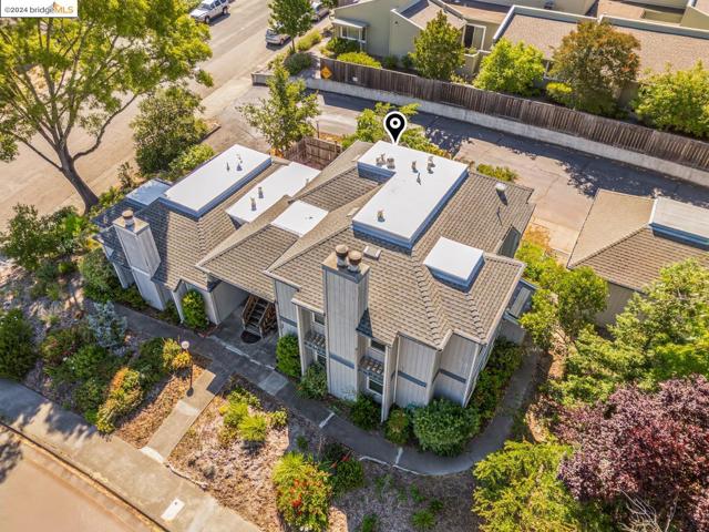 Image 13 of 20 For 2332 Tachevah Dr