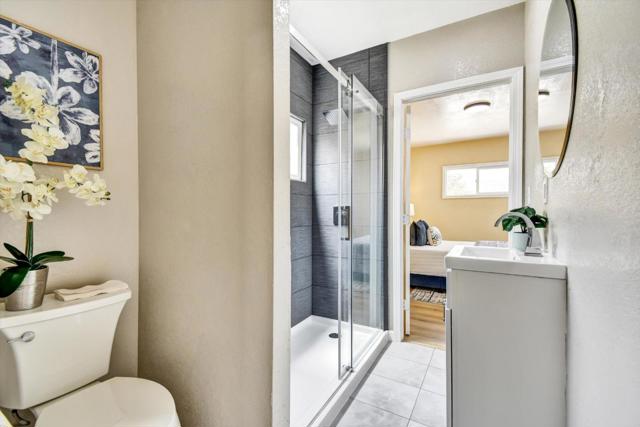 324 Holloway Avenue, San Francisco CA: https://media.crmls.org/mediaz/b99b1f3c-d18f-4880-9314-146185dd0c12.jpg