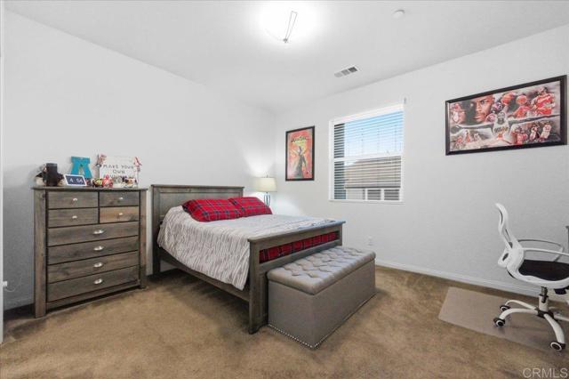 Detail Gallery Image 15 of 52 For 1184 Calle Oroblanco #3,  Chula Vista,  CA 91913 - 3 Beds | 3 Baths