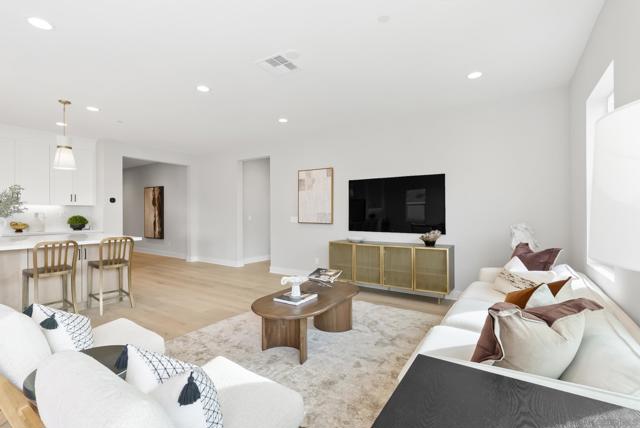 1238 Topanga Dr, San Marcos CA: https://media.crmls.org/mediaz/b99bcda0-f644-4b6d-ba26-f93dba8c8b3e.jpg
