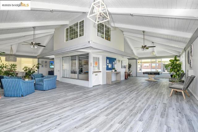 237 Aloha Way, Pittsburg CA: https://media.crmls.org/mediaz/b99be92a-6ad7-4a76-a33a-a21f7be0e85a.jpg