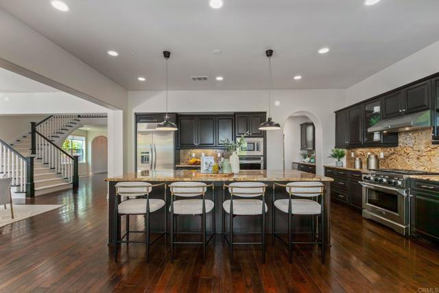 3507 FOUR PEAKS, Carlsbad CA: https://media.crmls.org/mediaz/b99eb2ec-e389-47d2-81bd-32d19c981571.jpg