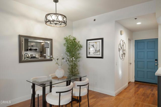 Detail Gallery Image 10 of 51 For 1310 E Orange Grove Bld #114,  Pasadena,  CA 91104 - 2 Beds | 2/1 Baths