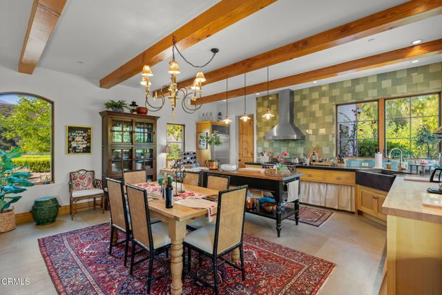 10525 Ojai Santa Paula Road, Ojai CA: https://media.crmls.org/mediaz/b9a0b043-8d05-4d07-a5ab-f52da74aae49.jpg