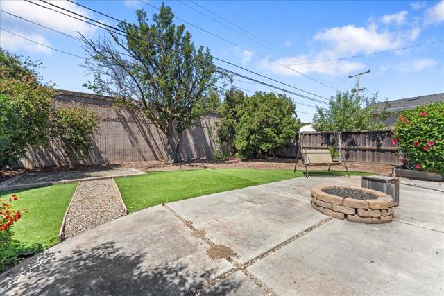 1105 Kentwood Avenue, Cupertino CA: https://media.crmls.org/mediaz/b9a18cb1-cc65-4cfa-b83a-76fcdc736e90.jpg