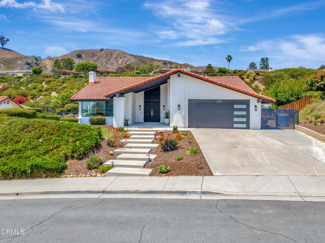 1136 Horizon Drive, Ventura CA: https://media.crmls.org/mediaz/b9a3b6ed-fea1-4fa1-a734-278132276e85.jpg
