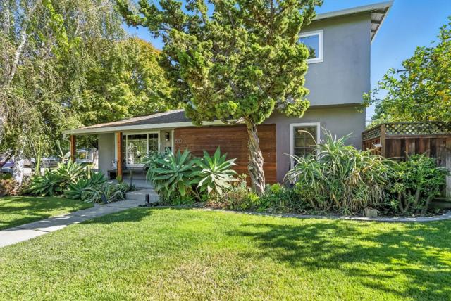 1830 Heatherdale Avenue, San Jose CA: https://media.crmls.org/mediaz/b9a4e809-aa11-4c0c-be59-5221774f89af.jpg