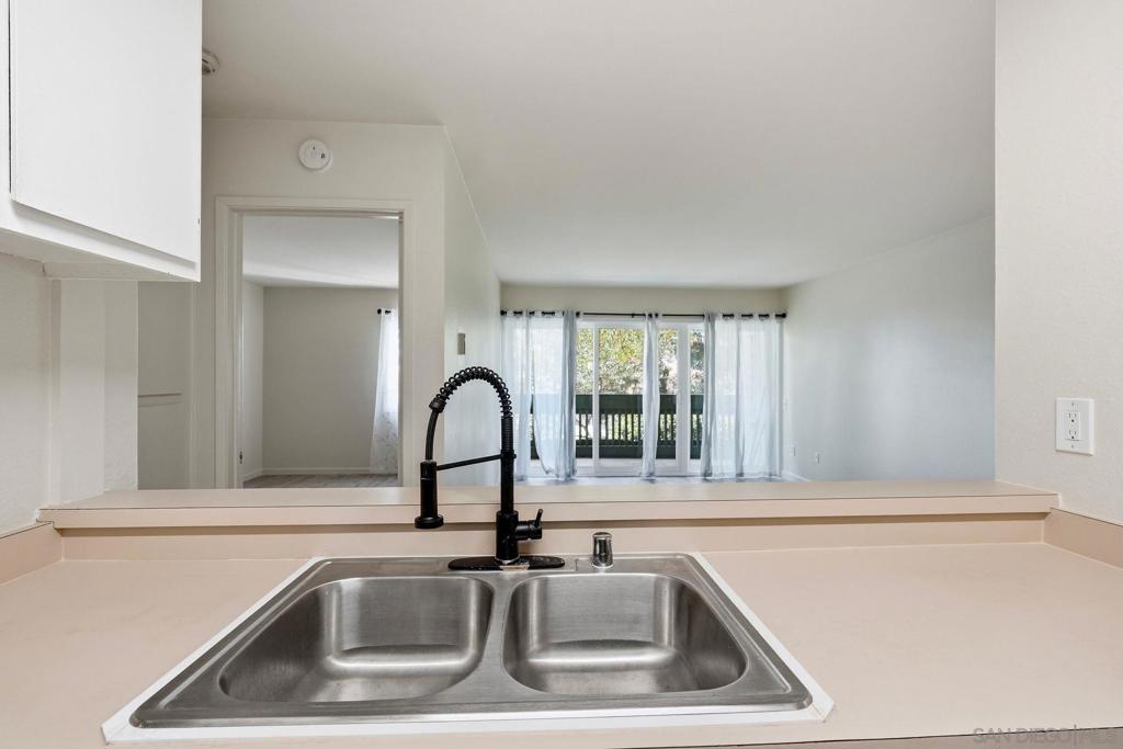 4060 Huerfano Ave - photo 9