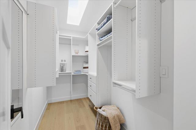 747 W Washington Avenue, Sunnyvale CA: https://media.crmls.org/mediaz/b9a70f88-82a3-48e3-baab-db17d9b61e4a.jpg