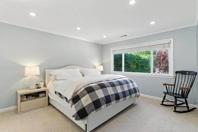 1427 Paloma Avenue, Burlingame CA: https://media.crmls.org/mediaz/b9a81389-f43e-449f-aaee-4bde514b522f.jpg