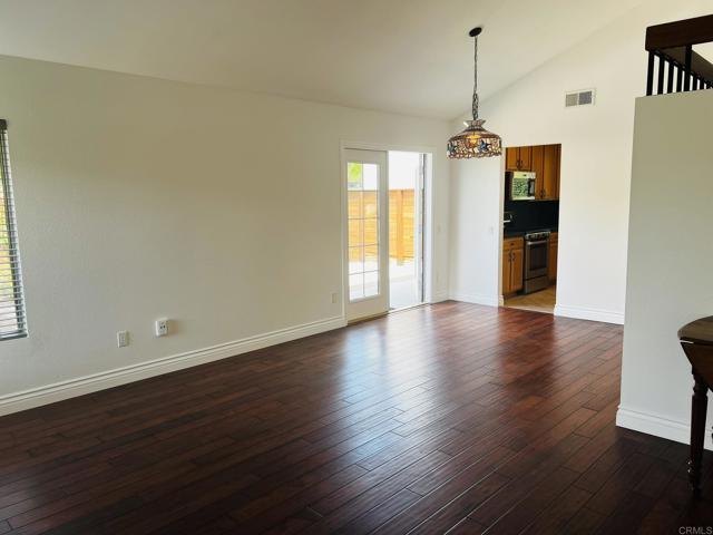 Detail Gallery Image 12 of 54 For 2806 Atadero Ct, Carlsbad,  CA 92009 - 4 Beds | 3 Baths