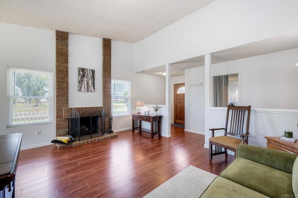 1114 Red Hawk Way - photo 11