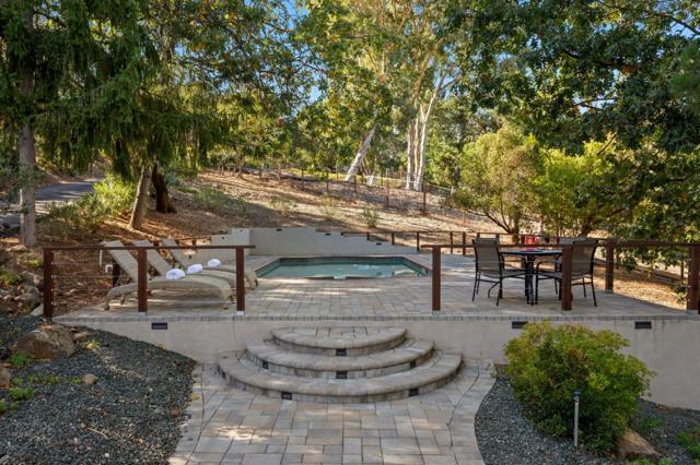 168 Sunrise Drive, Woodside CA: https://media.crmls.org/mediaz/b9aa3387-ea86-4519-bc9d-8853773df065.jpg