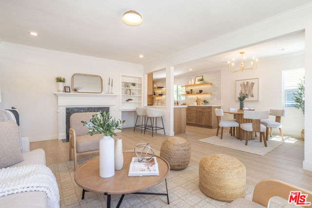 824 N Lima Street, Burbank CA: https://media.crmls.org/mediaz/b9aa7944-255e-4a63-9870-e9dd13712c26.jpg