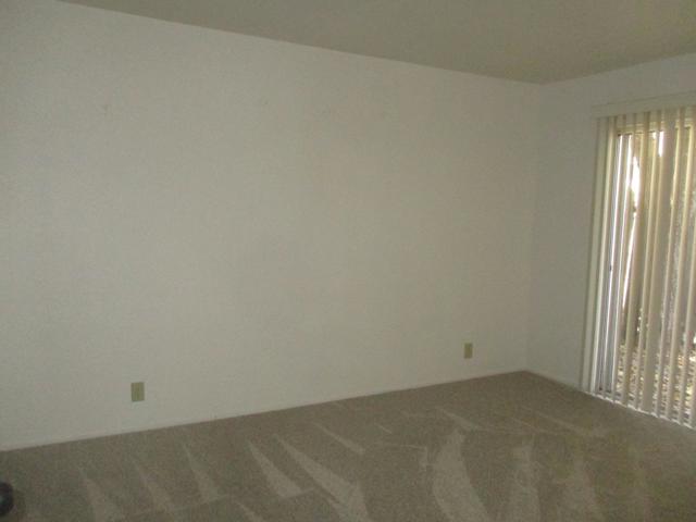 6825 Filbro Drive, Gilroy CA: https://media.crmls.org/mediaz/b9aaa2e9-add6-417b-934f-401611ac1443.jpg