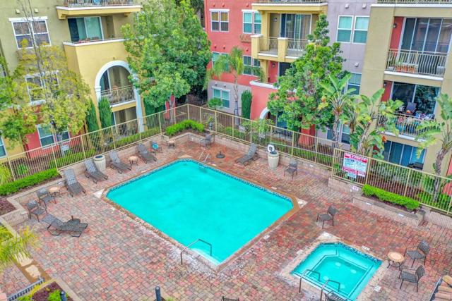 2988 Grassina Street, San Jose CA: https://media.crmls.org/mediaz/b9ab2070-0738-4939-b3f7-cccfce9b233a.jpg