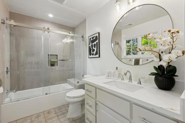 13999 Alta Vista Avenue, Saratoga CA: https://media.crmls.org/mediaz/b9ac745a-8475-4979-aeea-e665844213ab.jpg