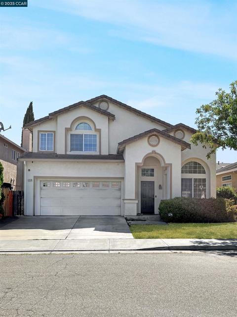 1214 Dover Ln, Tracy CA: https://media.crmls.org/mediaz/b9acacc5-da63-4dc7-b092-73a9db48c0ec.jpg