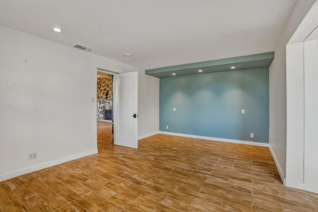 2350 S Araby Drive, Palm Springs, CA 92264