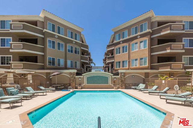 2750 Artesia Boulevard, Redondo Beach, California 90278, 2 Bedroom Bedrooms, 0 ,1 BathroomBathrooms,Residential,For Sale,Artesia,0,26992733