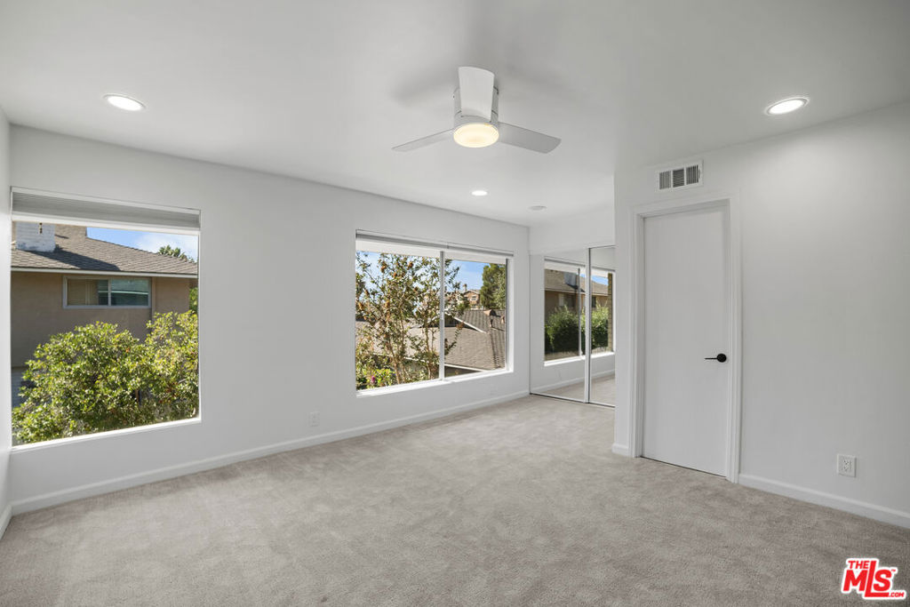 MLS #25599181 image #15