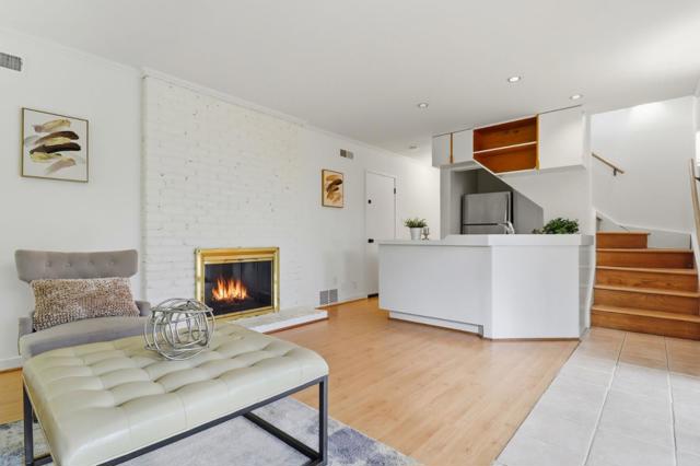 20 Brookmont Circle, San Anselmo CA: https://media.crmls.org/mediaz/b9ae2ba5-2c8c-4eed-816e-1a931d4fd0c6.jpg