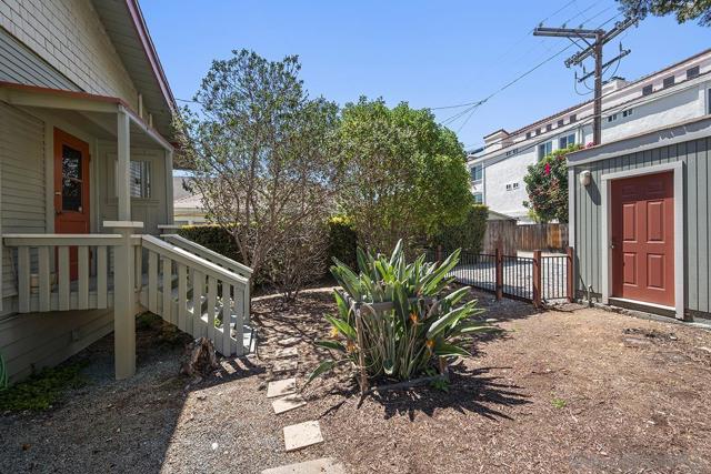 1821 25 Cypress Ave, San Diego CA: https://media.crmls.org/mediaz/b9aec94a-9ca3-4229-8a6c-04cb82adf366.jpg
