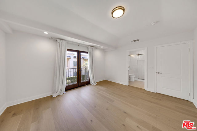 2449 Oswego Street, Pasadena CA: https://media.crmls.org/mediaz/b9af86ee-615e-4cd5-a890-86b76a36dac0.jpg