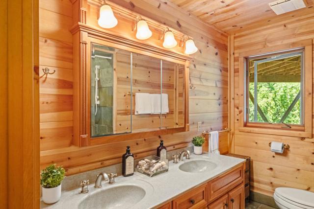 994 Laurel Grove Drive, Soquel CA: https://media.crmls.org/mediaz/b9afd2f1-8e6e-486c-8f6e-b7fafc2006a7.jpg