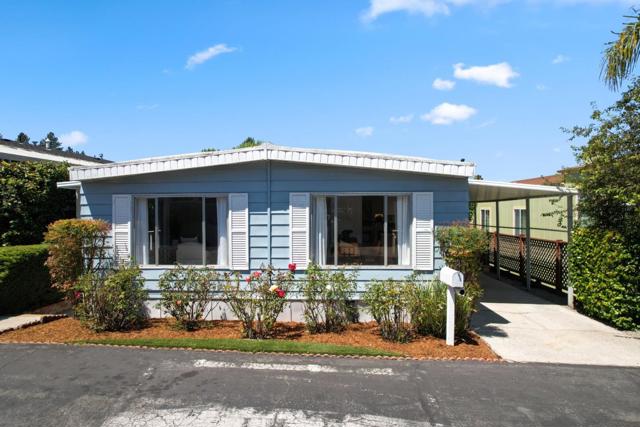 444 Whispering Pines Drive, Scotts Valley CA: https://media.crmls.org/mediaz/b9afe5b4-dff0-455d-b163-405e8204449a.jpg