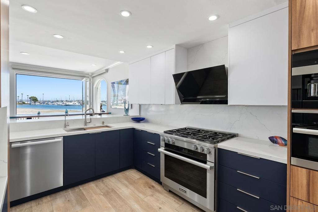 3490 Bayside Walk - photo 20