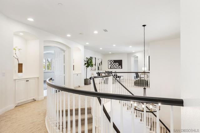10263 Winecreek Ct, San Diego CA: https://media.crmls.org/mediaz/b9b016ee-e9f6-4f8c-9f7f-46517e25045d.jpg