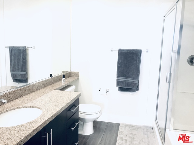 https://media.crmls.org/mediaz/b9b2e282-8494-4598-aa66-ceb1136706fc.jpg?preset=X-Large