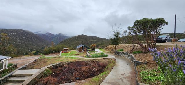 19832 Japatul Rd, Alpine CA: https://media.crmls.org/mediaz/b9b3927a-0bc4-479d-b07f-9a7119401cc8.jpg