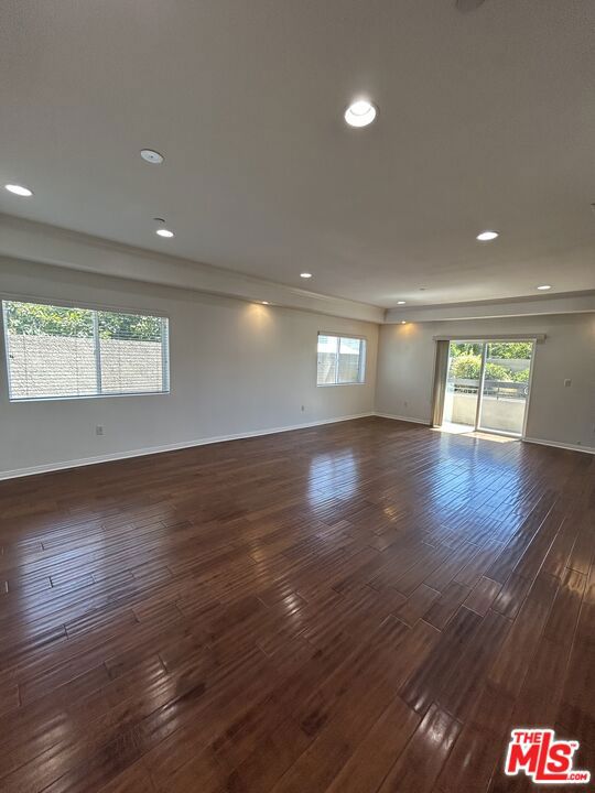 362 Salem Street, 104 photo 6