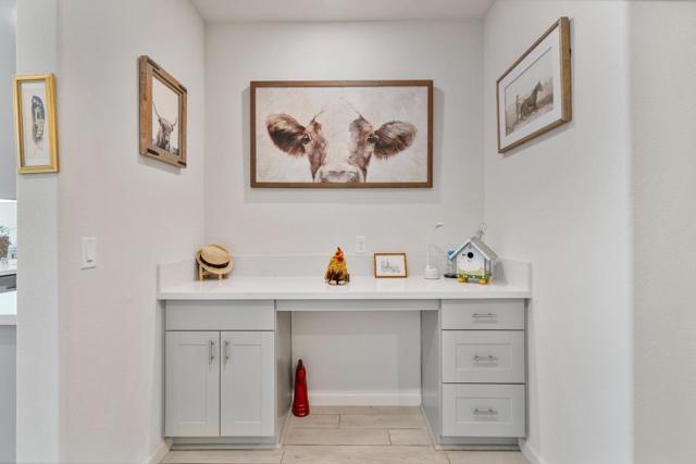 2141 Wildflower Drive, Hollister CA: https://media.crmls.org/mediaz/b9b505e6-92c5-436f-bccc-3cfe125934f9.jpg