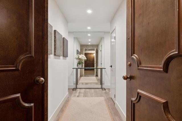 1330 University Drive, Menlo Park CA: https://media.crmls.org/mediaz/b9b6198d-bba1-4777-aebb-f0c7517121e0.jpg