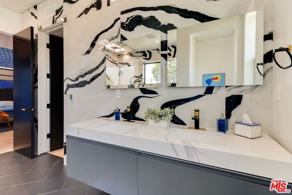 MLS #25621113 image #29