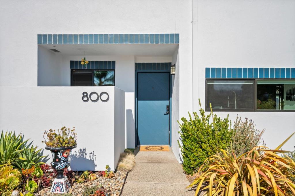 800 Balboa Lane