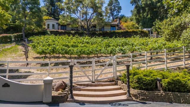 11510 Summit Wood Road, Los Altos Hills CA: https://media.crmls.org/mediaz/b9b73aa5-d073-433d-abe1-2e35134071f9.jpg